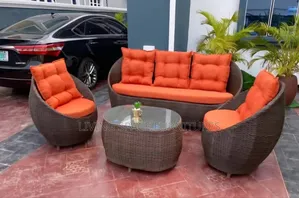 High-Quality Outdoor Chairs by 5seaters With Center Table