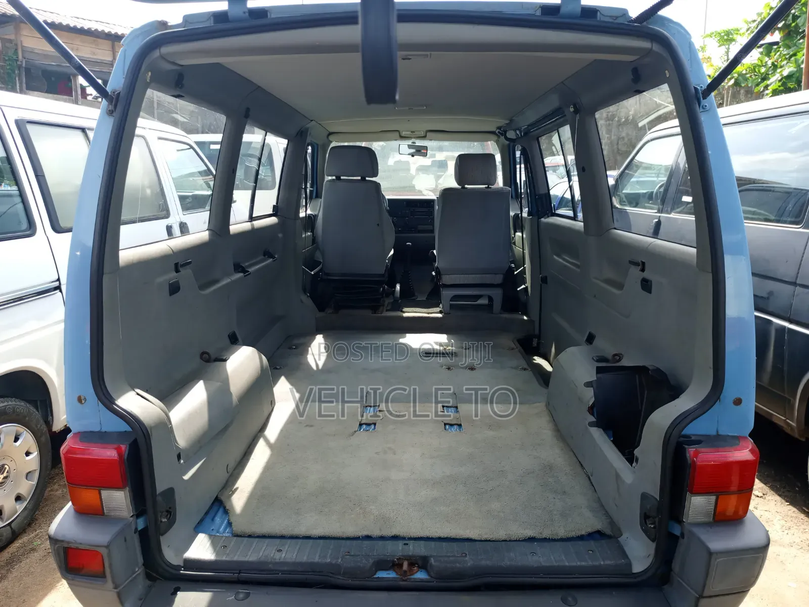Volkswagen Transporter 2002 Blue