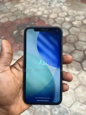 Apple iPhone 11 64 GB Black