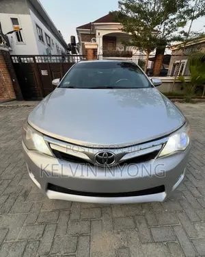 Toyota Camry 2013 Silver