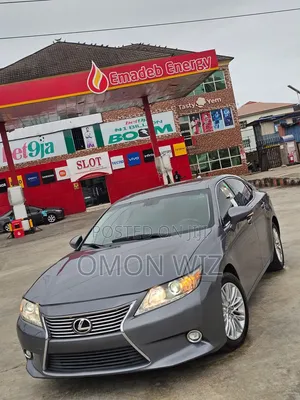 Lexus ES 2015 Gray