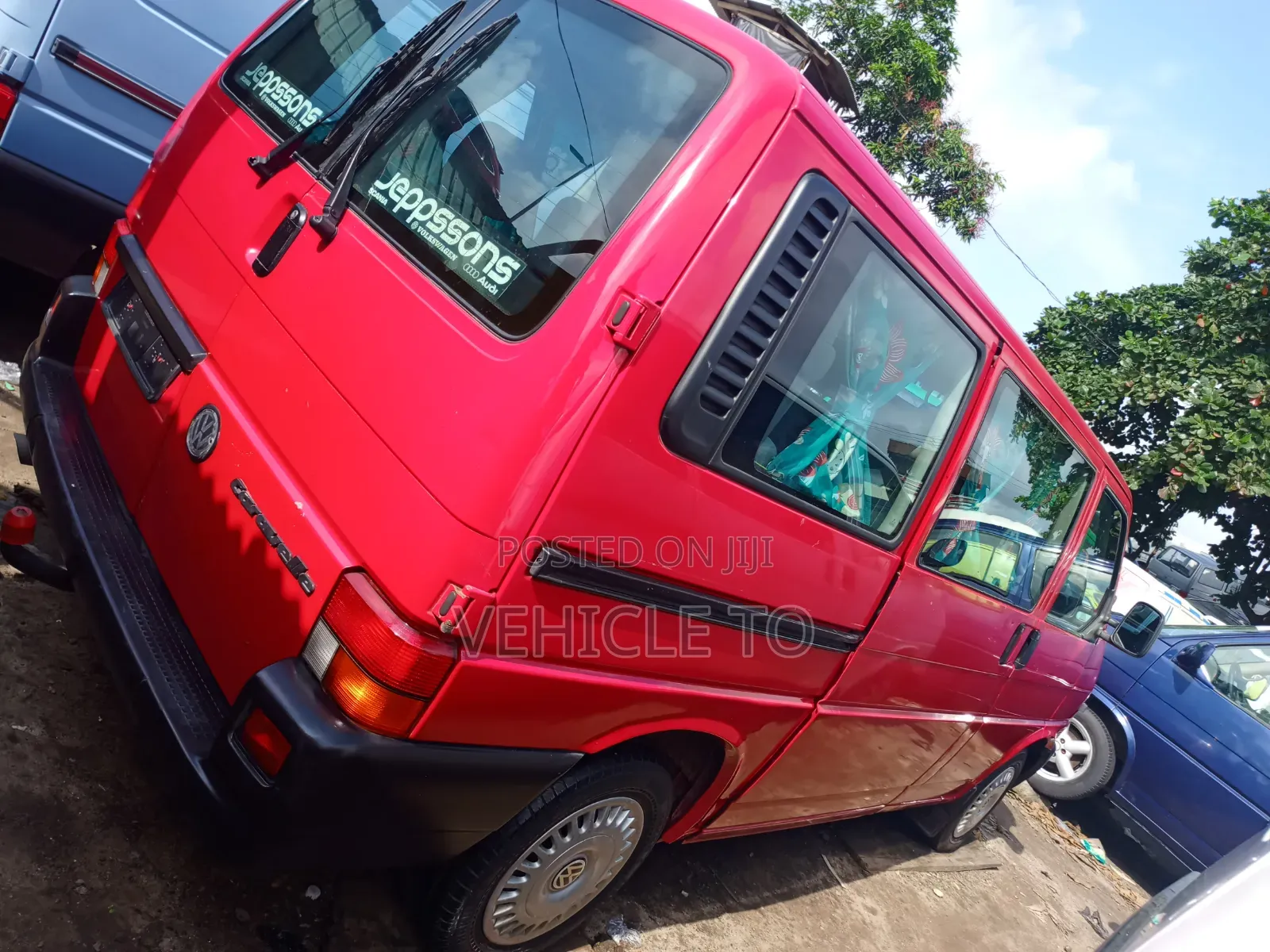 Volkswagen Transporter 2002 Red