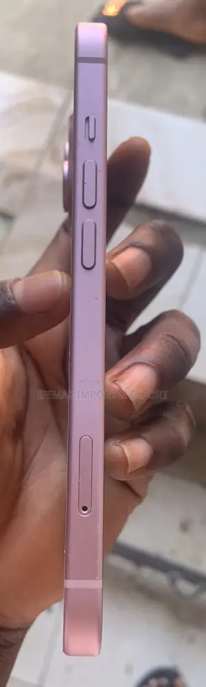 Apple iPhone 15 128 GB Pink