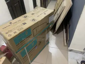 Hisense 1.5HP Inverter Air Conditioner AS12DK1