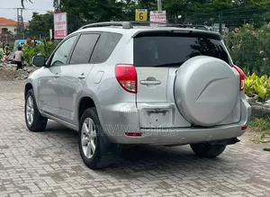 Toyota RAV4 2007 Silver