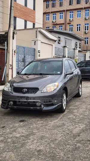 Toyota Matrix 2004 Gray