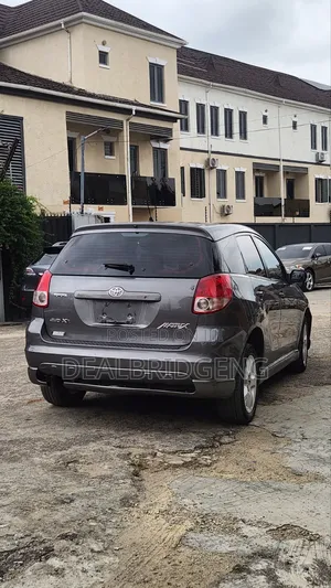 Toyota Matrix 2004 Gray