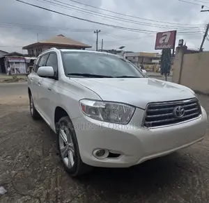 Toyota Highlander 2011 White