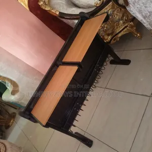 Student Chairs for Schools and Public Placee