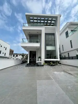 5bdrm Duplex in Osapa, Lekki for sale