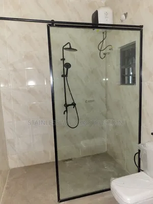 Black Luxury Shower Cubicle