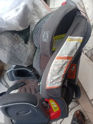 Children Car Sit