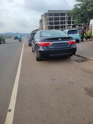 Toyota Camry 2017 Black