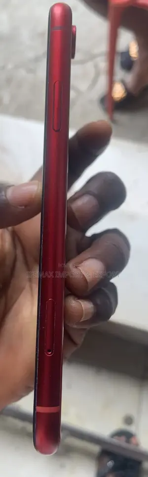 Apple iPhone XR 128 GB Red