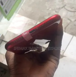 Apple iPhone XR 128 GB Red