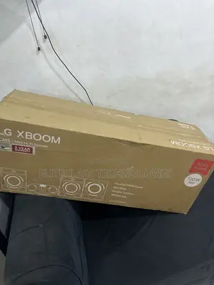 LG XBOOM CJ45 Mini Hi-Fi Stereo Setup