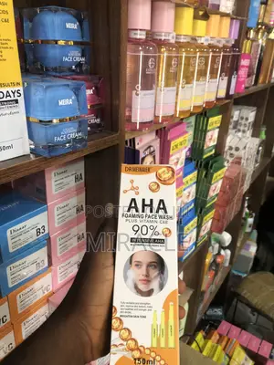Aha Foaming Face Wash