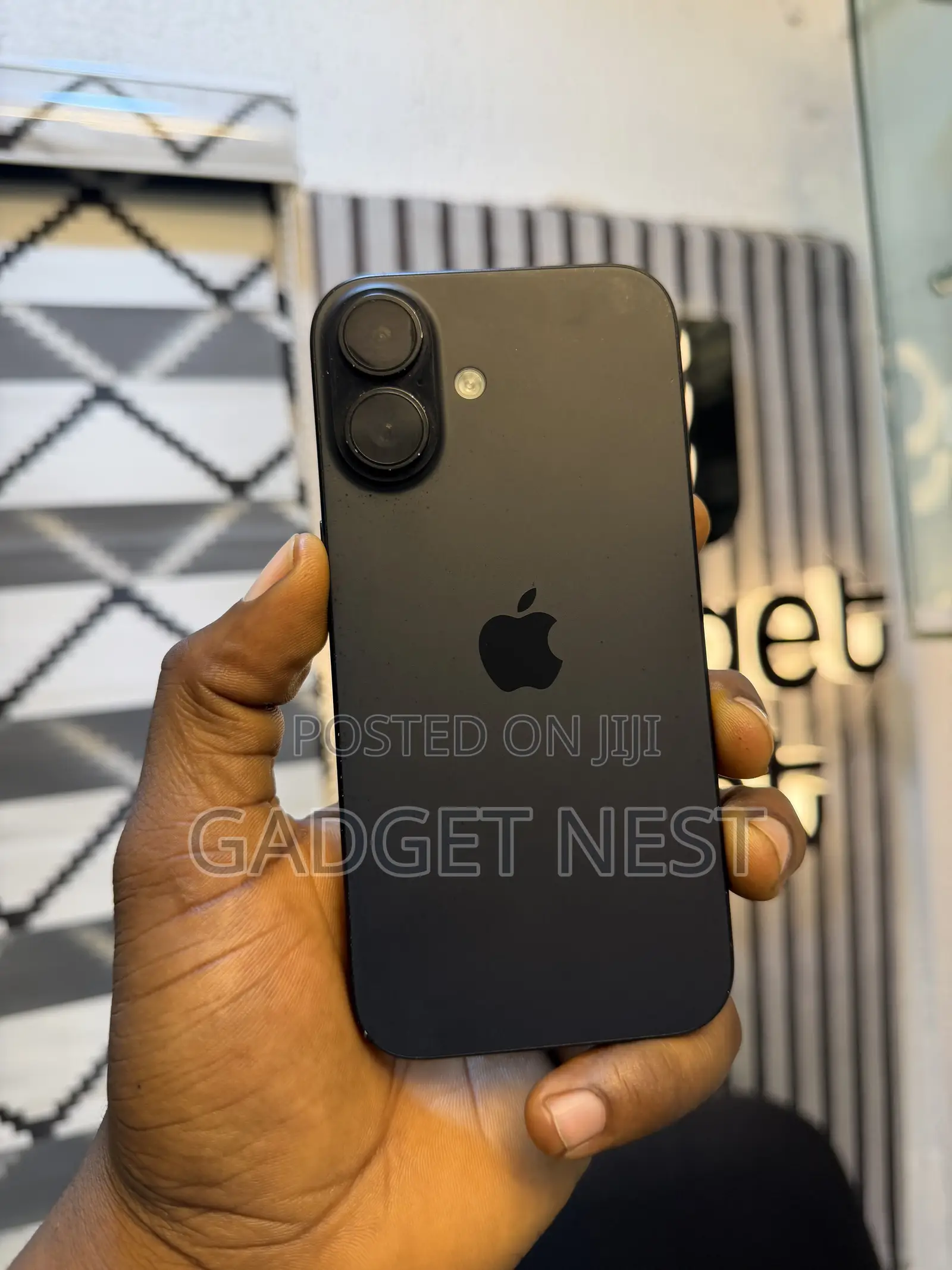 Apple iPhone 16 128 GB Black