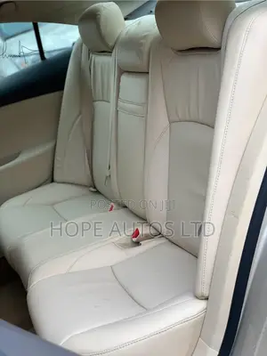 Lexus ES 350 2012 Gold