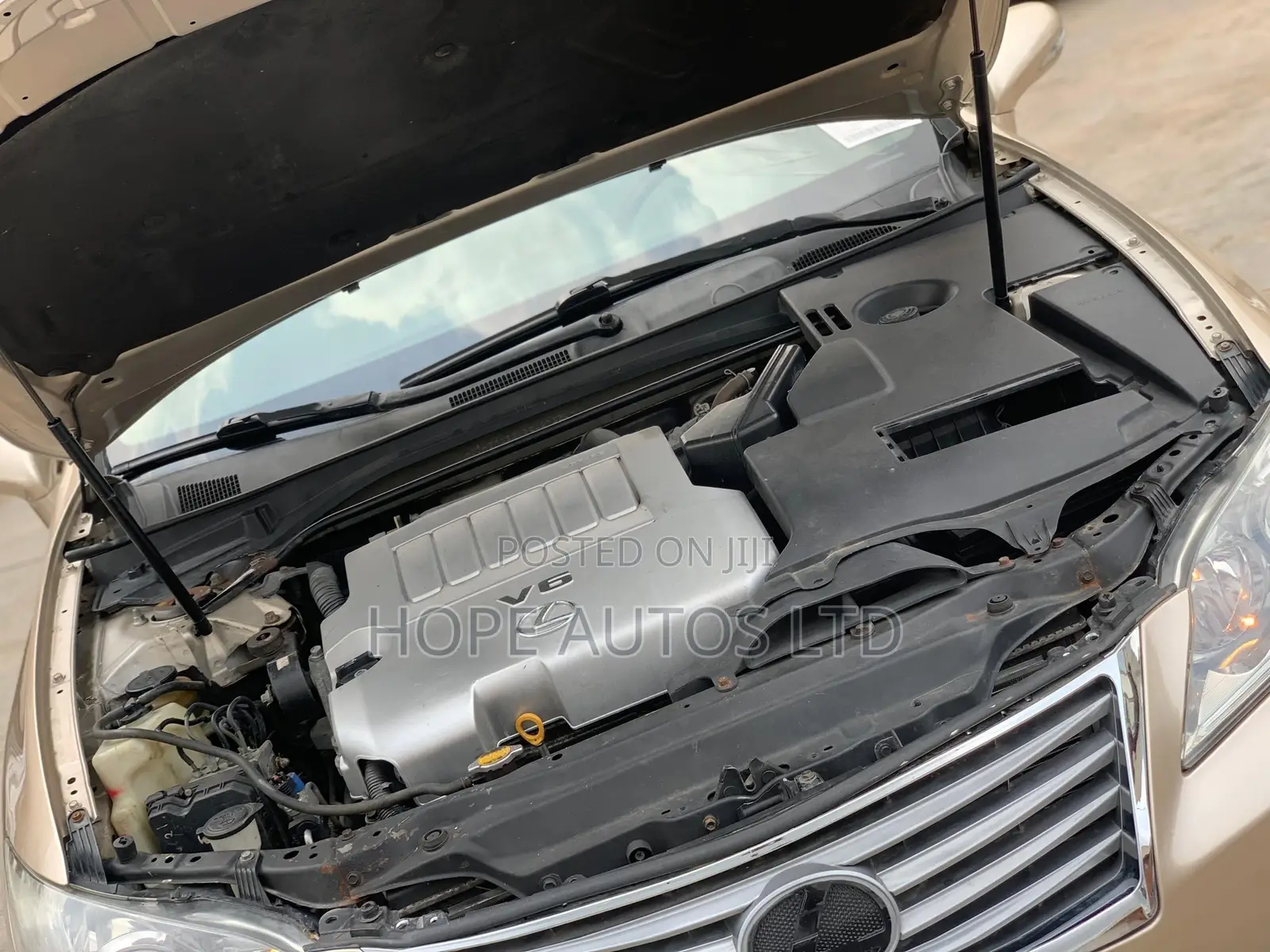 Lexus ES 350 2012 Gold