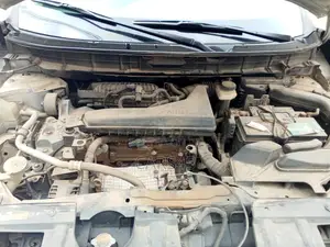 Nissan Rogue 2016 Silver