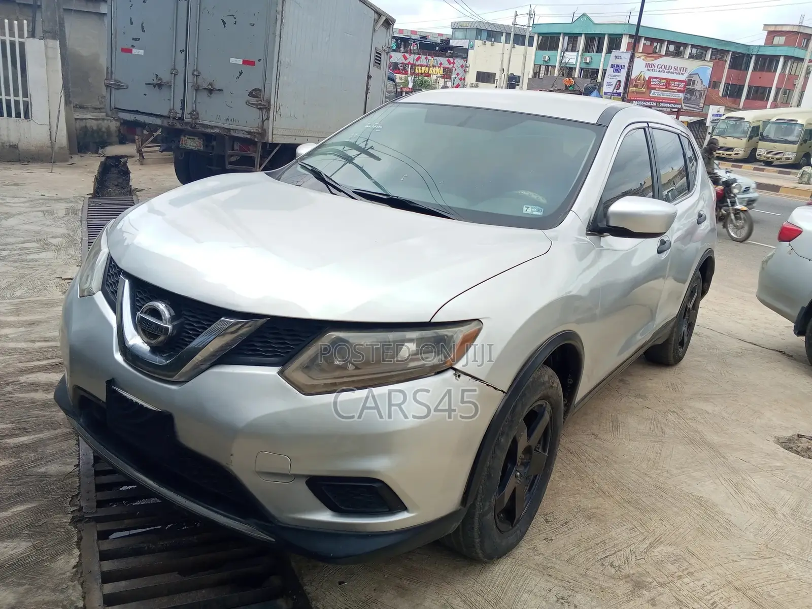 Nissan Rogue 2016 Silver