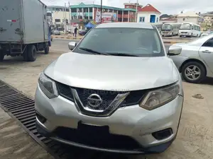 Nissan Rogue 2016 Silver