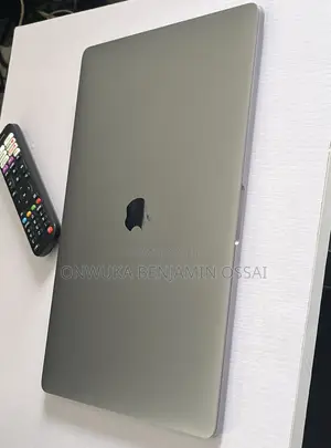 Laptop Apple MacBook Pro 2019 16GB Intel Core i7 SSD 512GB