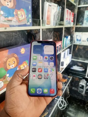 Apple iPhone 12 128 GB Red