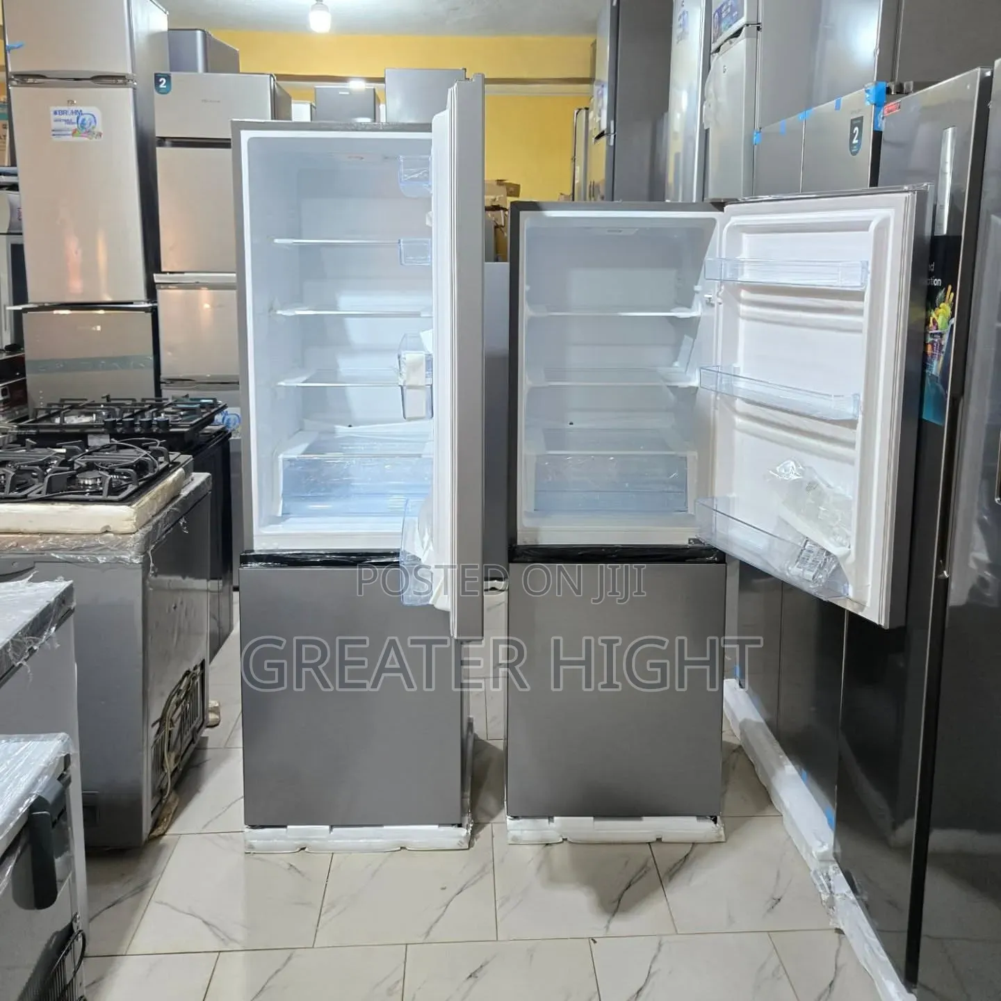 Hisense Down Freezer Refrigerator 
Gross Volume 268l