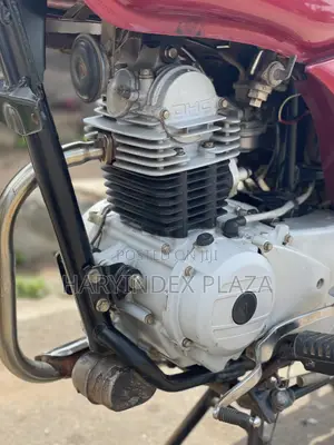 Bajaj Boxer 2024 Red