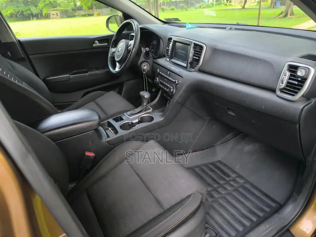 Kia Sportage 2016 Gold