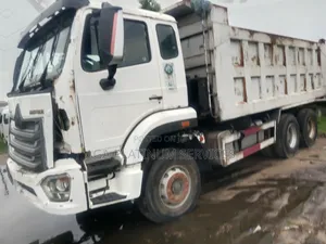Buy and Start Working Immediately Howo Truck