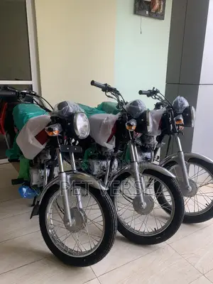 New Bajaj Boxer 2000 Red