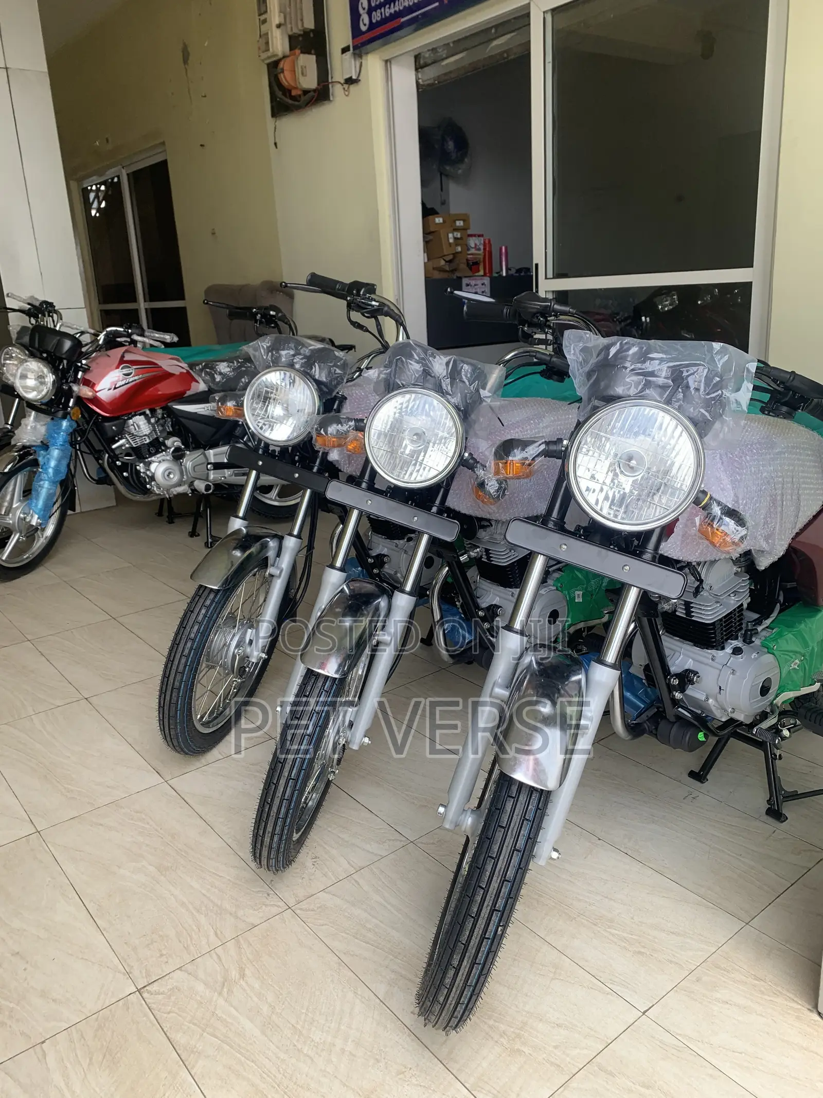 New Bajaj Boxer 2000 Red