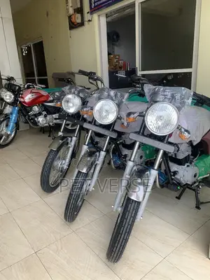 New Bajaj Boxer 2000 Red