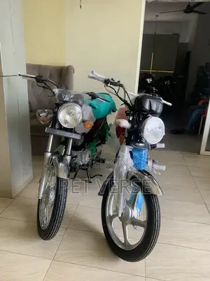 New Bajaj Boxer 2000 Red