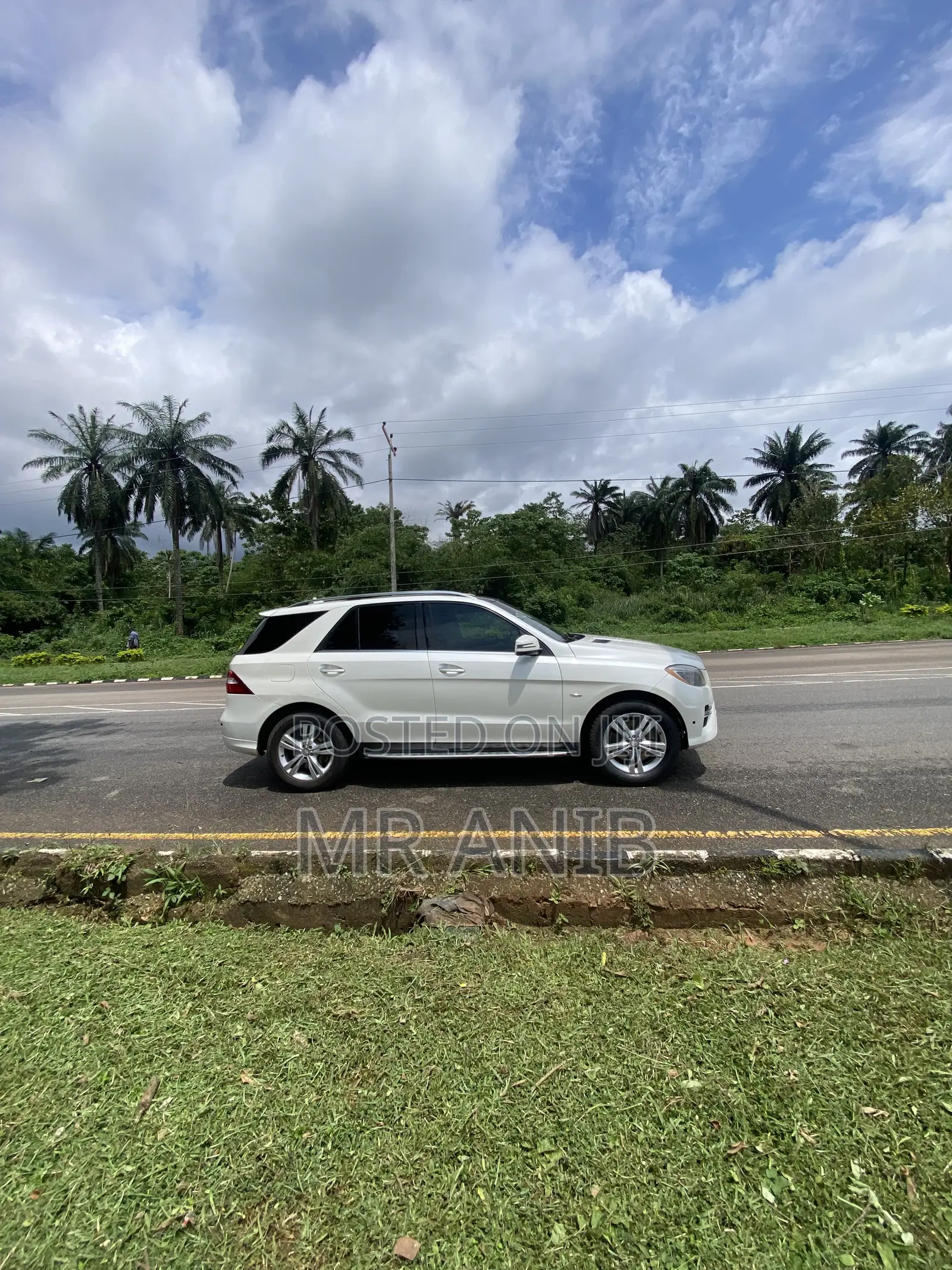 Mercedes-Benz M Class 2012 White