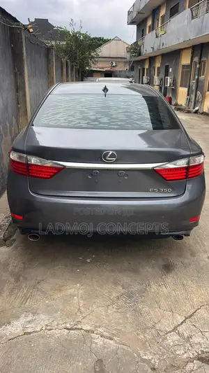 Lexus ES 350 FWD 2015 Gray