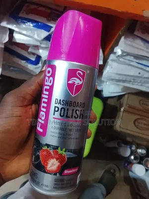 Flamingo Dashboard Polish (Strawberry Scent, 450ml)