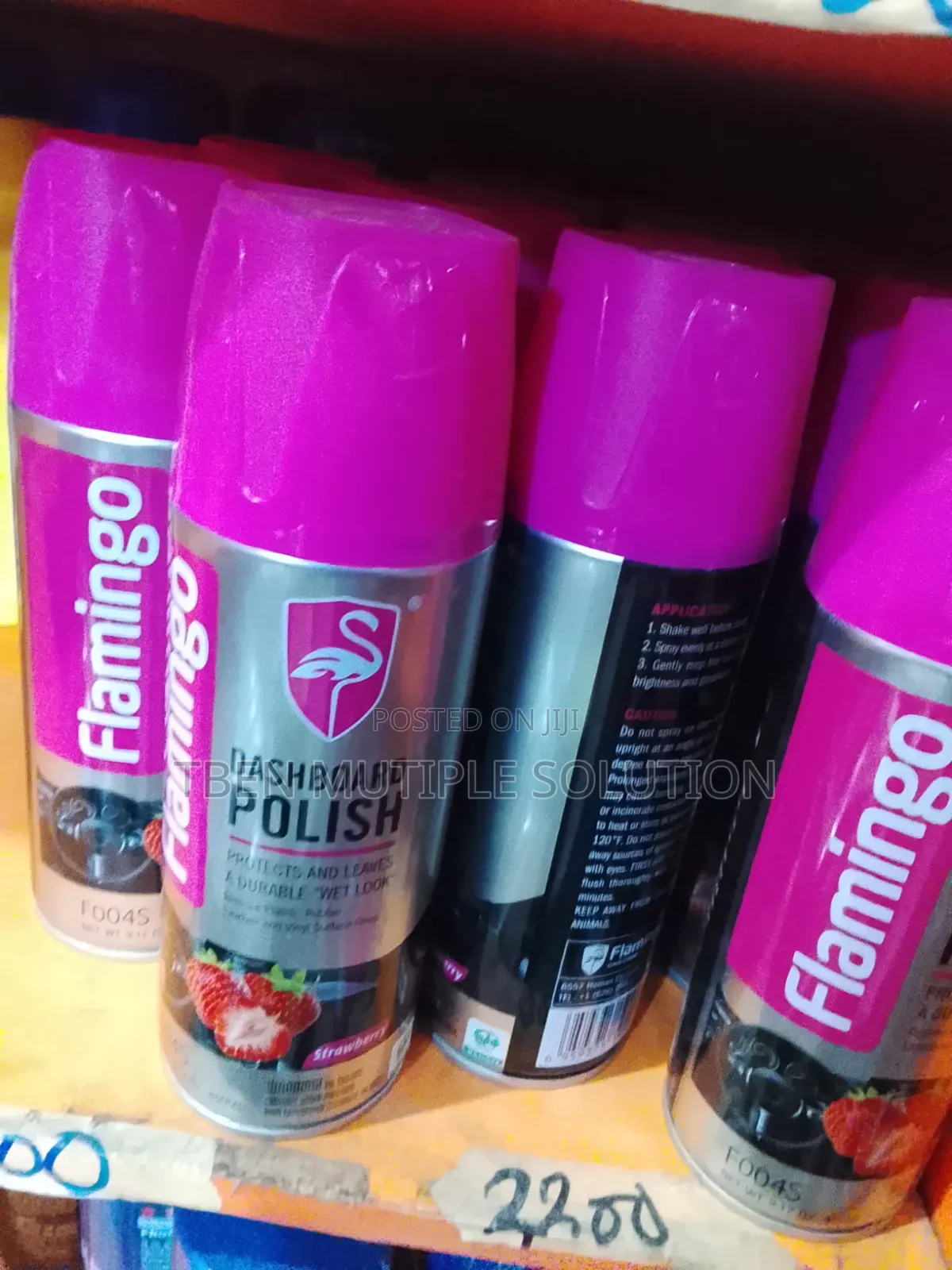 Flamingo Dashboard Polish (Strawberry Scent, 450ml)