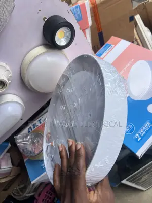 30wt Akt Surface Light