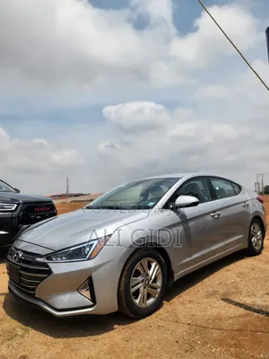 Hyundai Elantra 2020 Silver