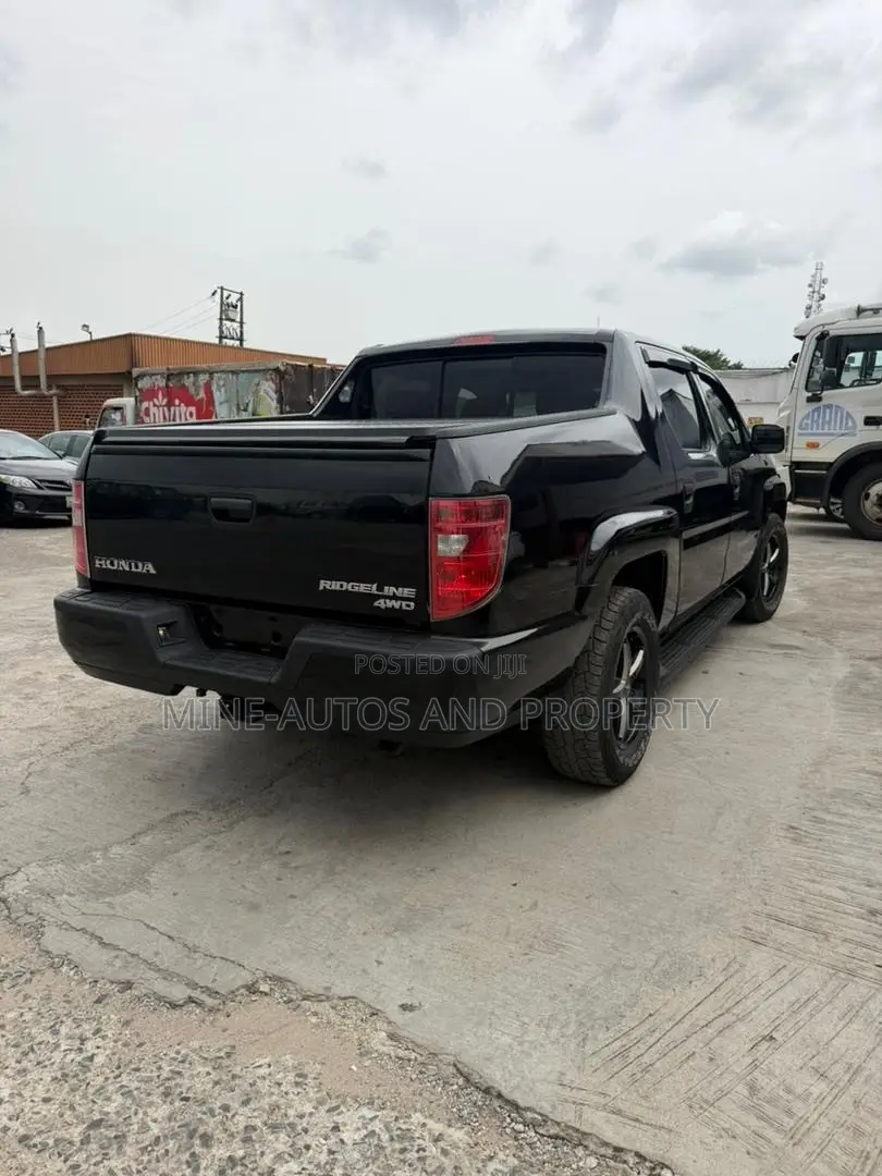 Honda Ridgeline 2010 Black
