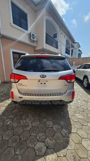 Kia Sorento LX 4dr SUV (2.4L 4cyl 6A) 2014 Gray