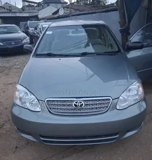 Toyota Corolla LE 2004 Gray