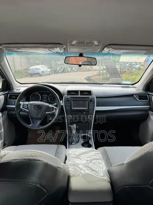 Toyota Camry 2016 Gray
