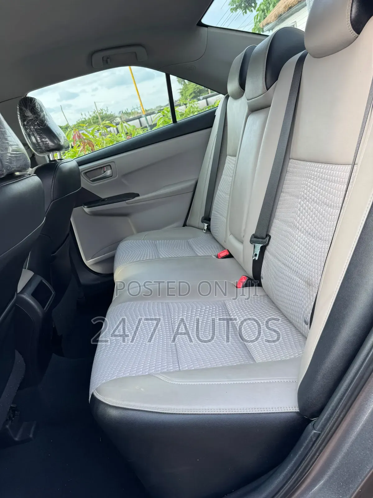 Toyota Camry 2016 Gray