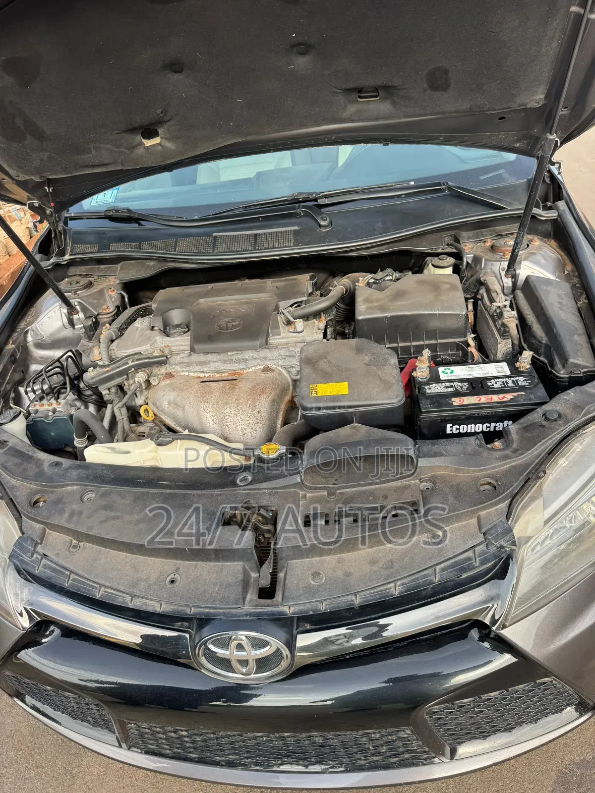 Toyota Camry 2016 Gray