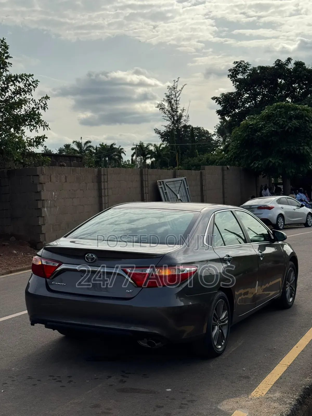 Toyota Camry 2016 Gray